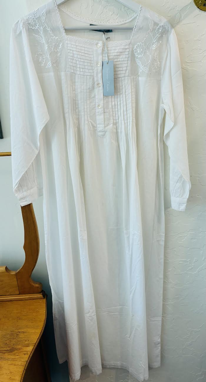 Regina Long Sleeve Victorian Nightgown