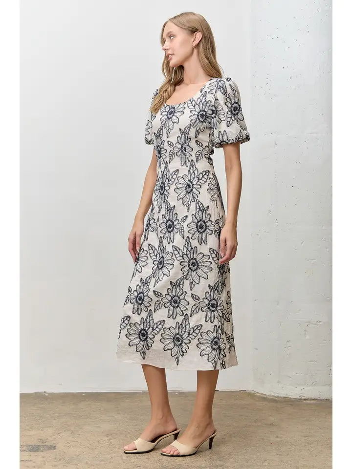 Flower Embroidered Bubble Sleeve Midi Dress